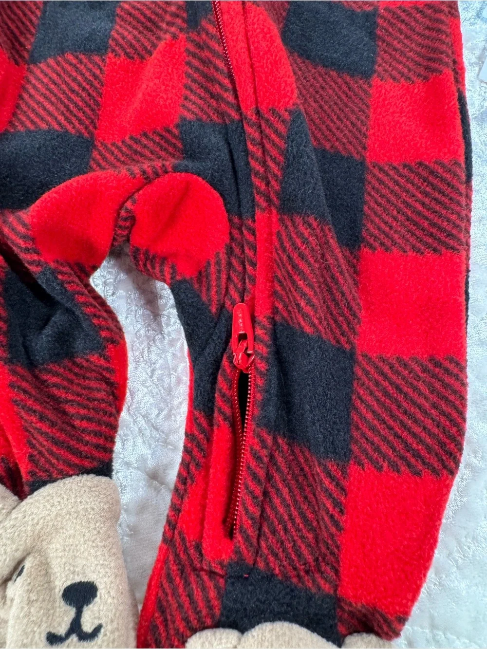 NWT TWO WAY ZIP Carter's Red and BlackPlaid Footed One-Piece with Bear Feet